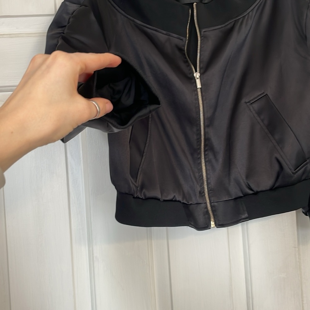 Women’s jacket - Picture 7 of 11